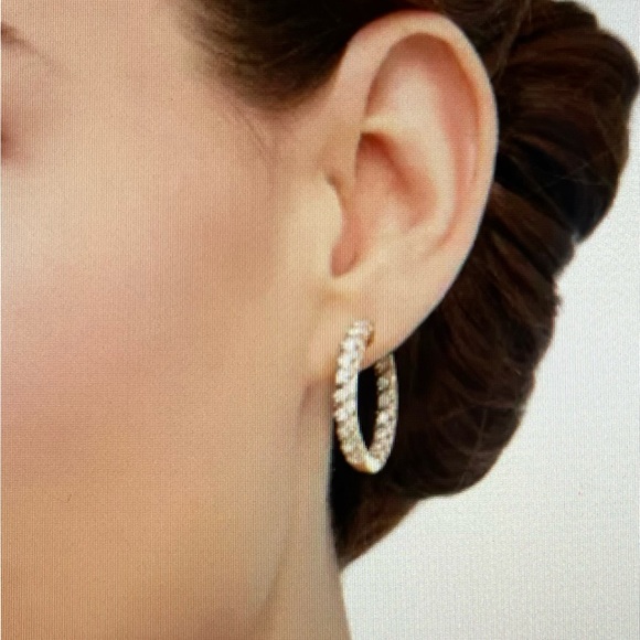 Ross + Simmons 2.00 Ct tw Diam. In-out Hoop earrings 18kt gold over sterling - Picture 7 of 9